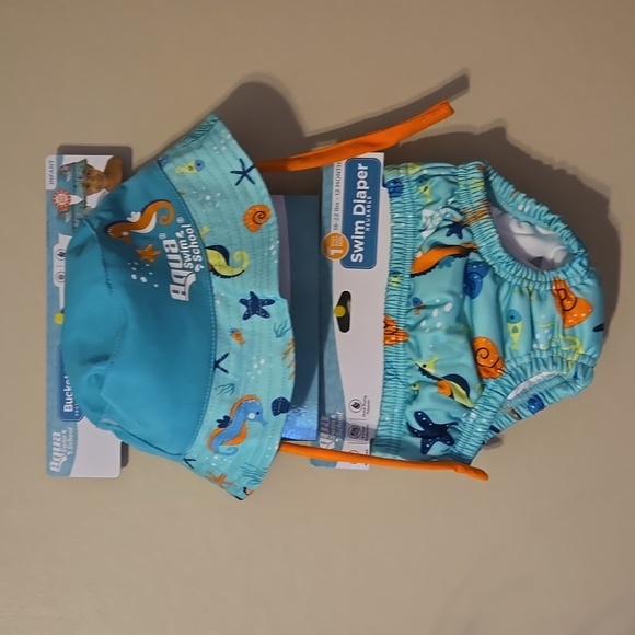 Swim Diaper& Bucket Hat - Picture 1 of 5